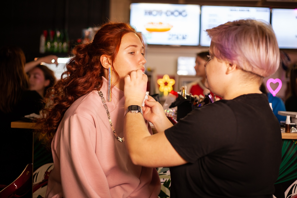 Бренд «Мурмуризм» — подготовка к показу коллекции 2019 