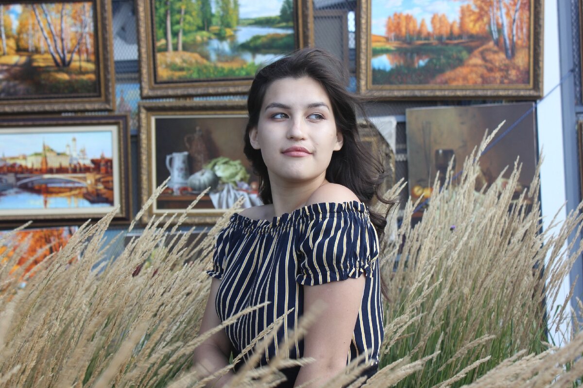 Это Карина, она проходит обучение в Китае.