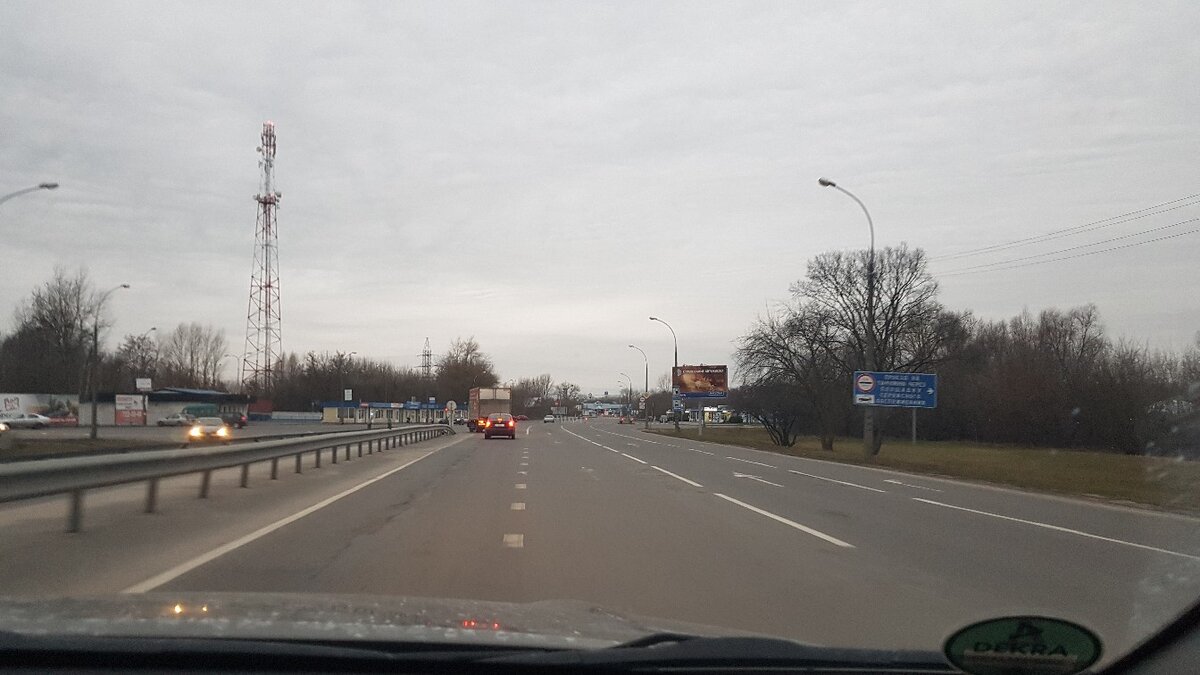 Тересполь варшава. Переход Тересполь Брест онлайн. Международный переход Псков Белоруссия. Переход Брузги , а российский переход. Киргищы с ущелком переходят границу.