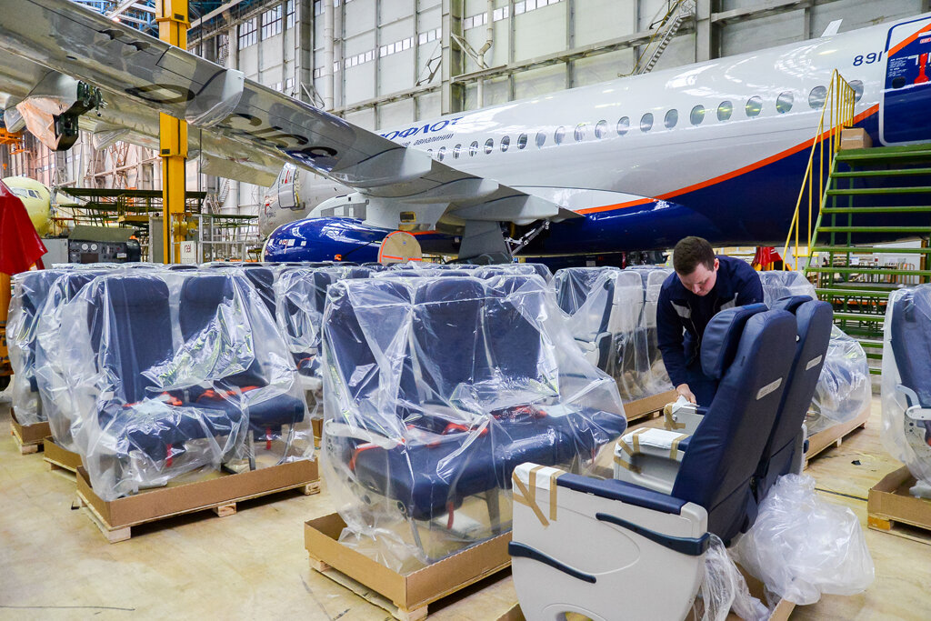 Самолеты SSJ100 на заводе в Ульяновске. Фото: «Авиастар-СП»