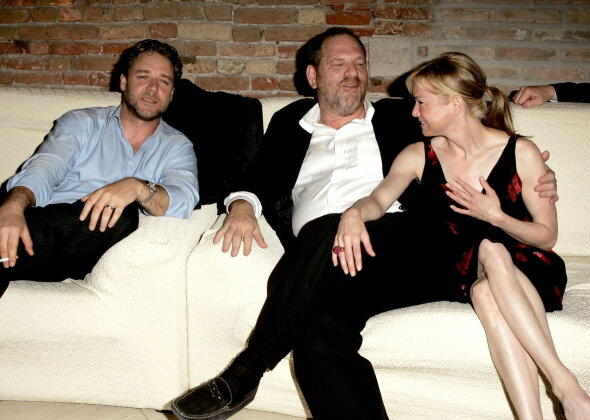 Раньше с Харви Вайнштейном посидеть на диванчике хотели все, сегодня же это самый презираемый человек в Голливуде. Фото из открытых источников.