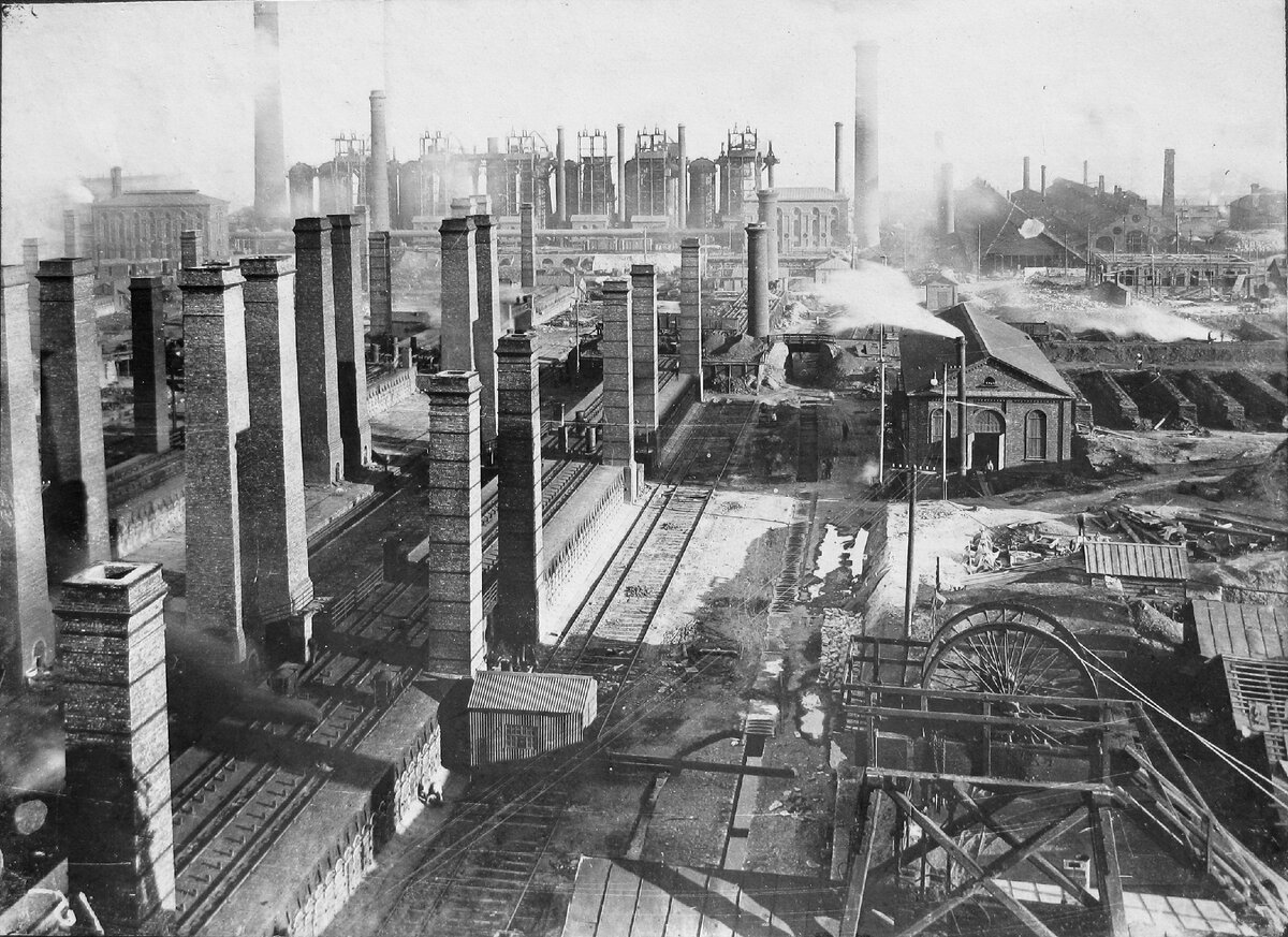 Донбасский лифтовый завод история и фото Индустриализация Николая II и довоенное развитие в СССР История Царской России Д