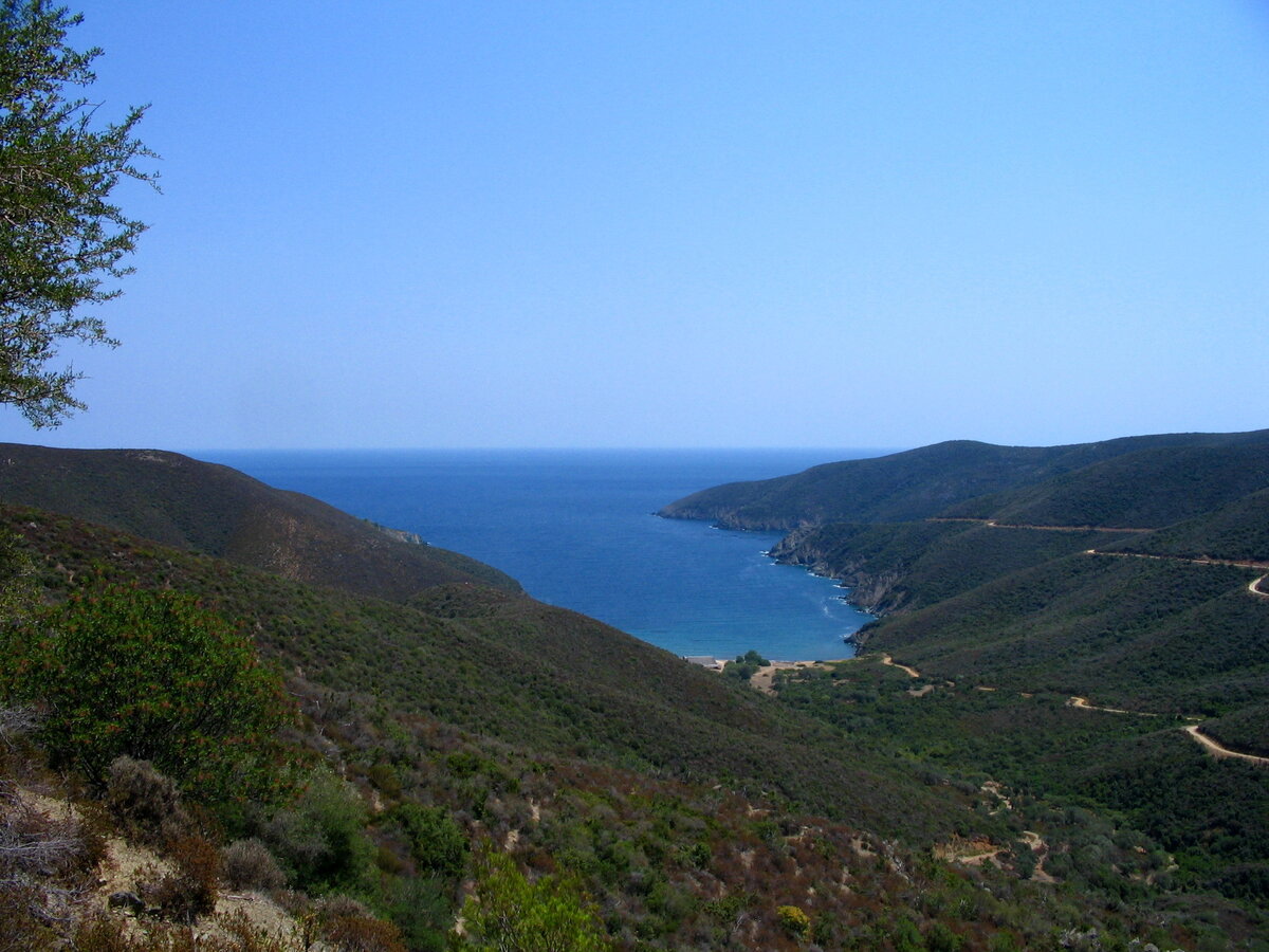 Бухта на полуострове Ситония