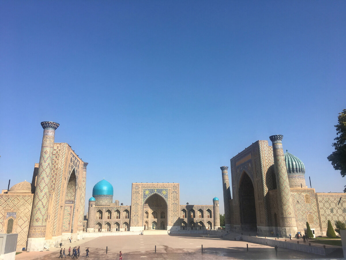 Площадь Регистан, Самарканд. 