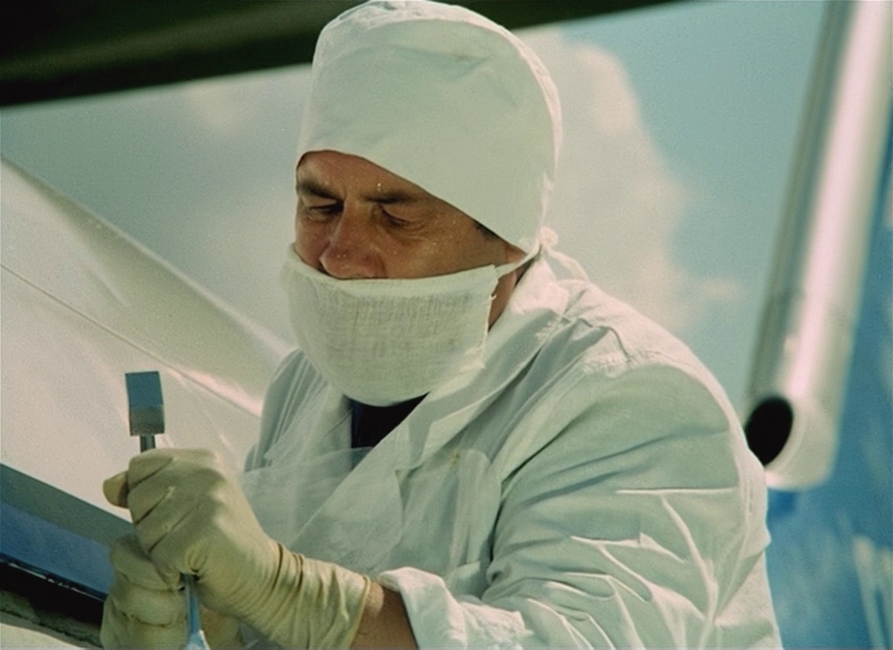 «Una matta, matta, matta corsa in Russia» — «Одна безумная, безумная, безумная гонка по России».-4-2