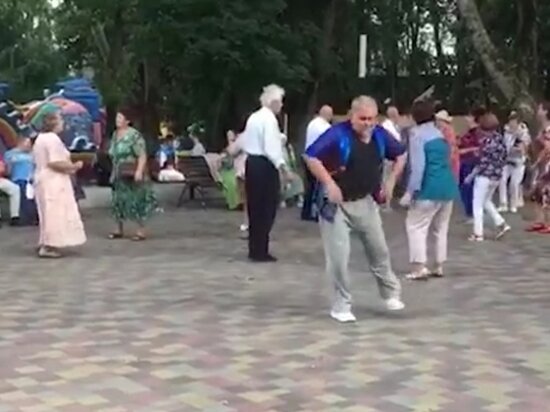     скриншот видео