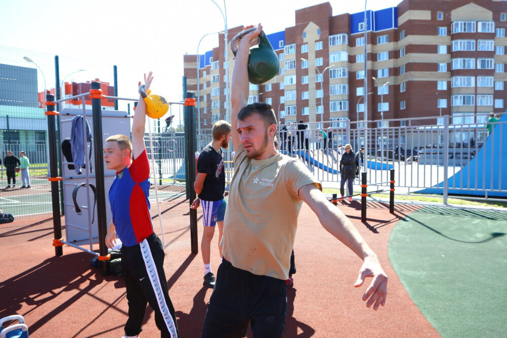    В Сургутском районе отметили День физкультурника