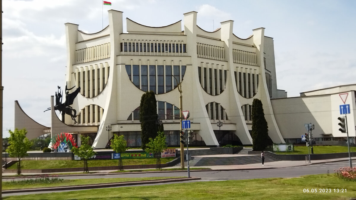 Гродно – это королевские замки, костелы, трубач и Мона Лиза на пожарной  каланче, интересные «фишки» пешеходной улицы | Почитаем, посмотрим, поохаем  | Дзен