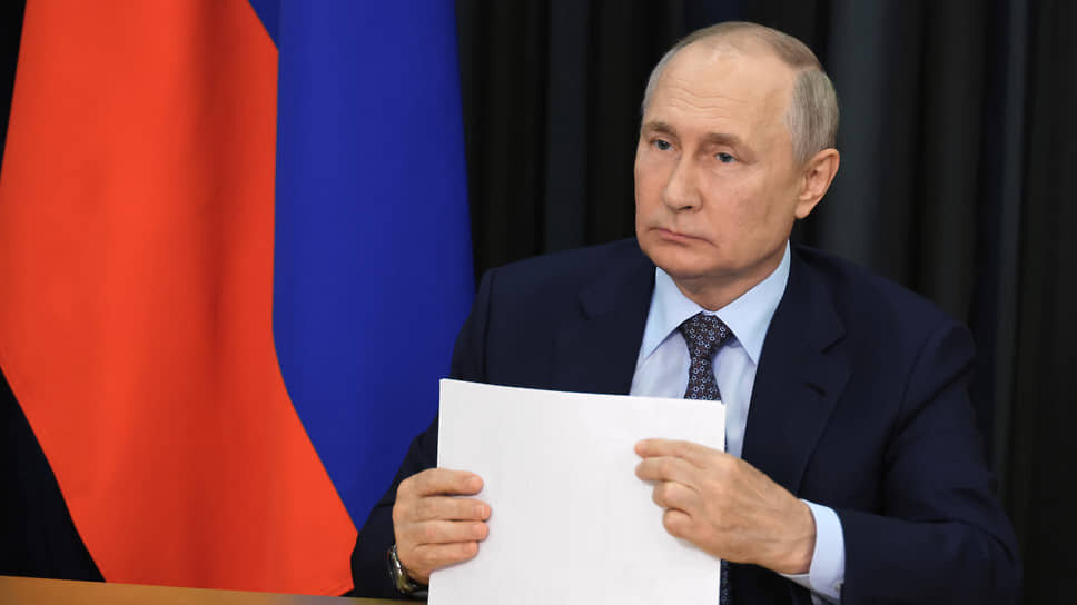 Фото: пресс-служба президента РФ📷Владимир Путин на заседании оргкомитета «Победа» в какой-то момент, казалось, отчаялся добиться интересующего его ответа