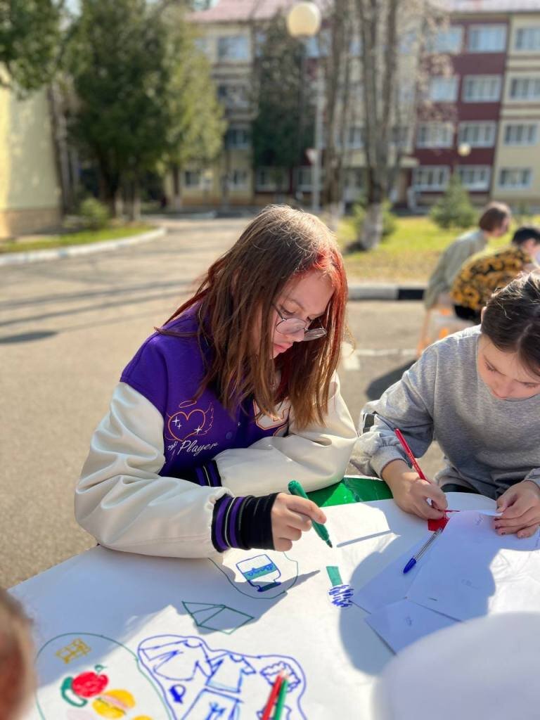 Что брать с собой в детский лагерь и как понять, что ребёнок готов к нему?  | Журнал для мам Liberty Magazine | Дзен