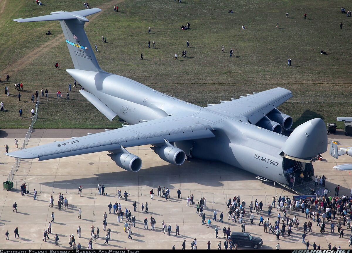 Тот самый упомянутый Lockheed C-5 Galaxy...