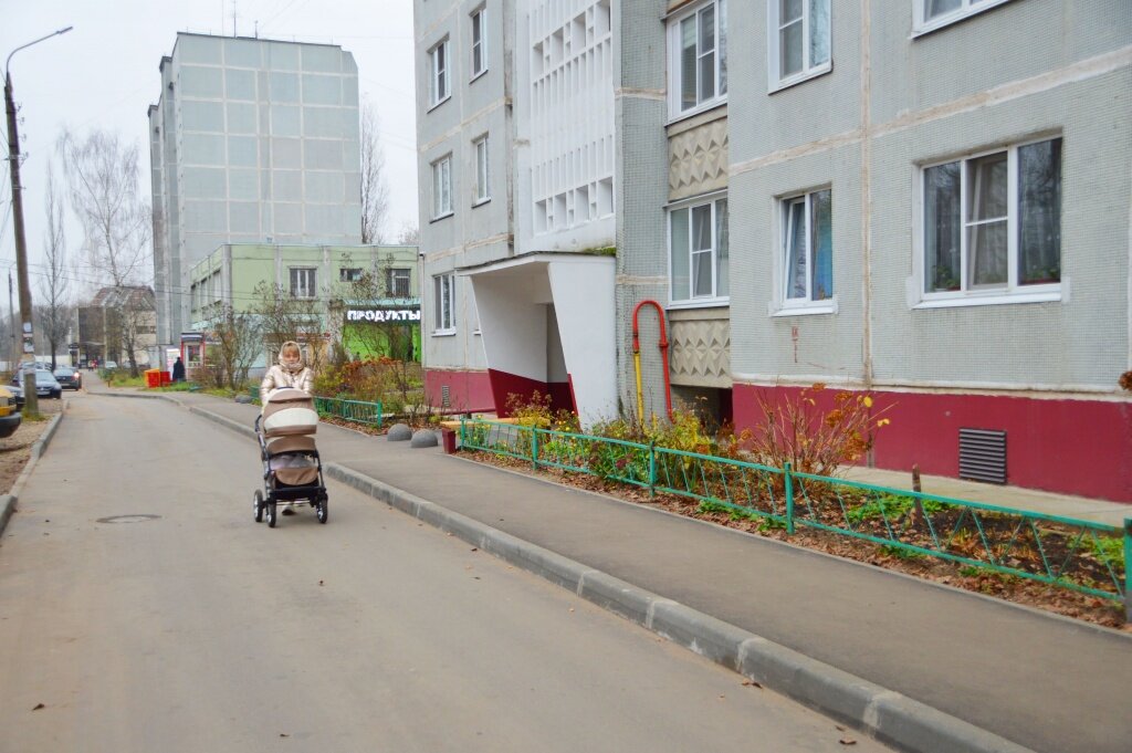 В Твери заасфальтировали две дороги в поселке Химинститута по ППМИ