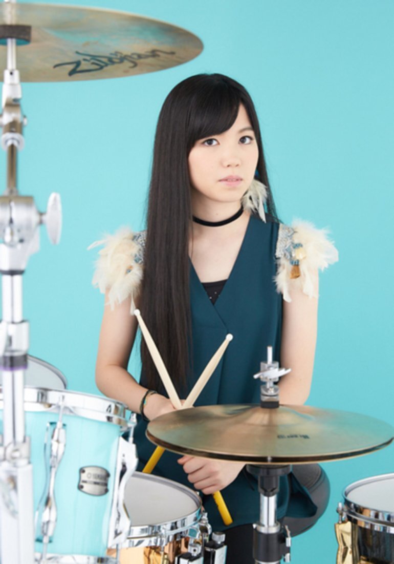 Senri Kawaguchi - принцесса ударной установки из Японии.