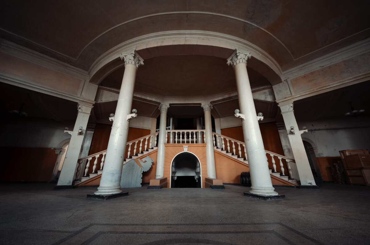 Заброшенный речной вокзал Твери