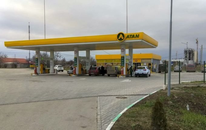 Автозаправочная станция в Севастополе. Источник: photo-review.ru.
