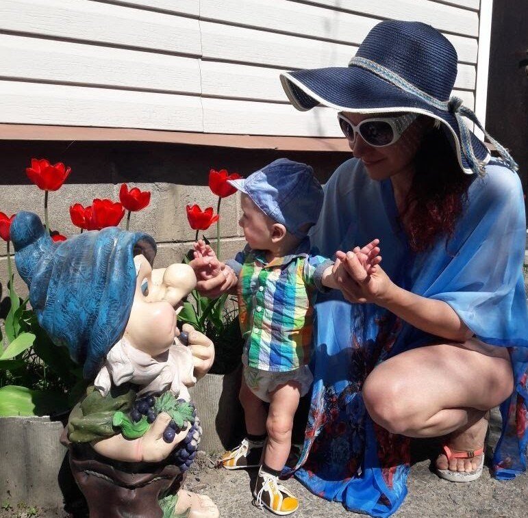 Летом каждые выходные мы проводили у моих родителей вдвоём с сыном. Бывший муж не хотел со мной ездить