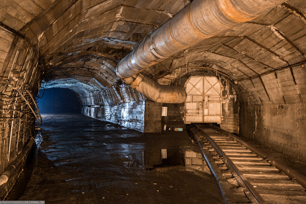 северомуйский тоннель. северомуйский тоннель поезд. северомуйский тоннель википедия длина. северомуйский тоннель. бам северомуйский тоннель.