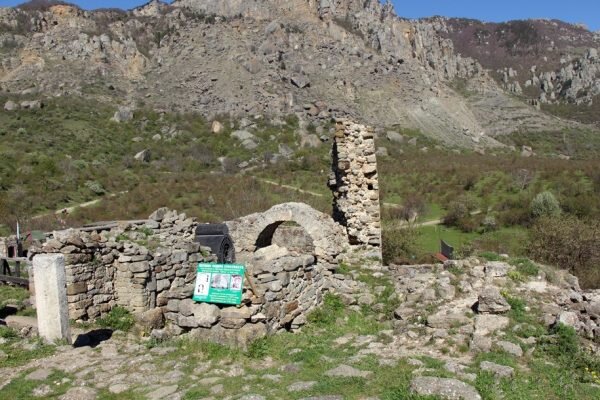 Крепость Фуна — это музей под открытым небом неподалёку от Алушты