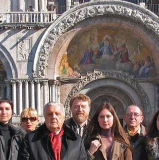 Наталья Зайцева с И.С.Глазуновым во время стажировки в Италии. Венеция, площадь Сан-Марко, 2008