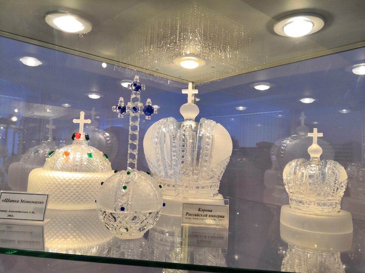 хрустальный мир народный бульвар 9. колхозная 16 рязань. хрустальный мир рязань каталог. гусь-хрустальный рынок хрусталя. каталог продукции гусь хрустального стекольного завода.