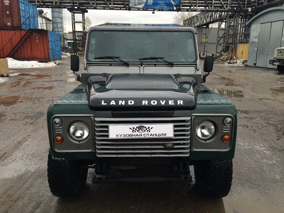 Ремонт defender. Зеркало на Land Rover Defender на ГАЗ-69. Дефендер ремонт.