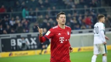 Фото: FC BayernРазгромная победа над менхенгладбахской «Боруссией» (5:1)в 24-м туре Бундеслиги позволила «Баварии» установить новый рекорд.
