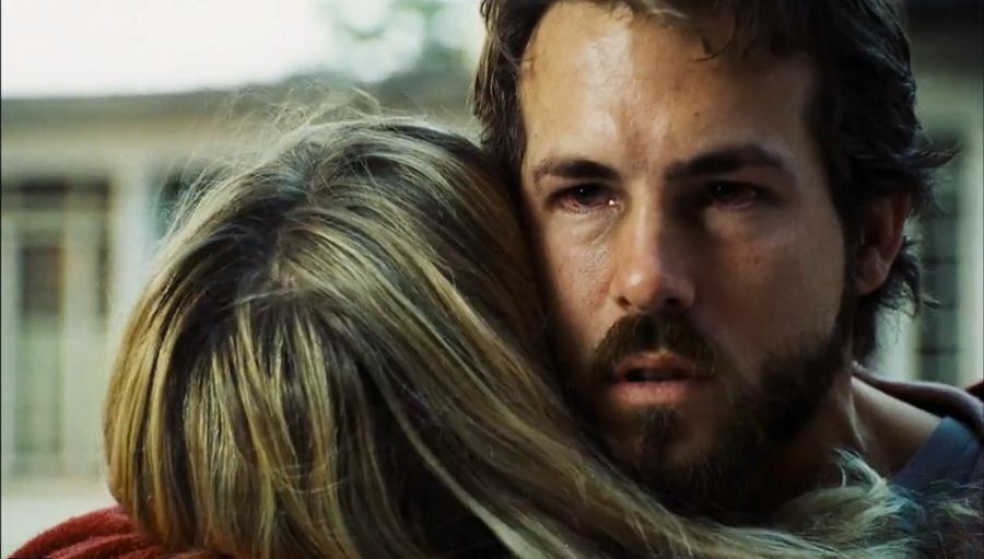 Фото взято из фильма "Ужас Амитивилля" 2005