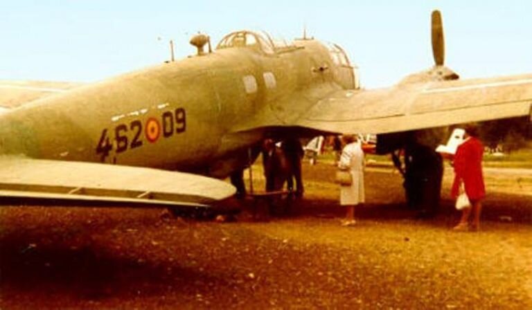 
Пассажирский Heinkel He 111 в Испании в конце 60-х
