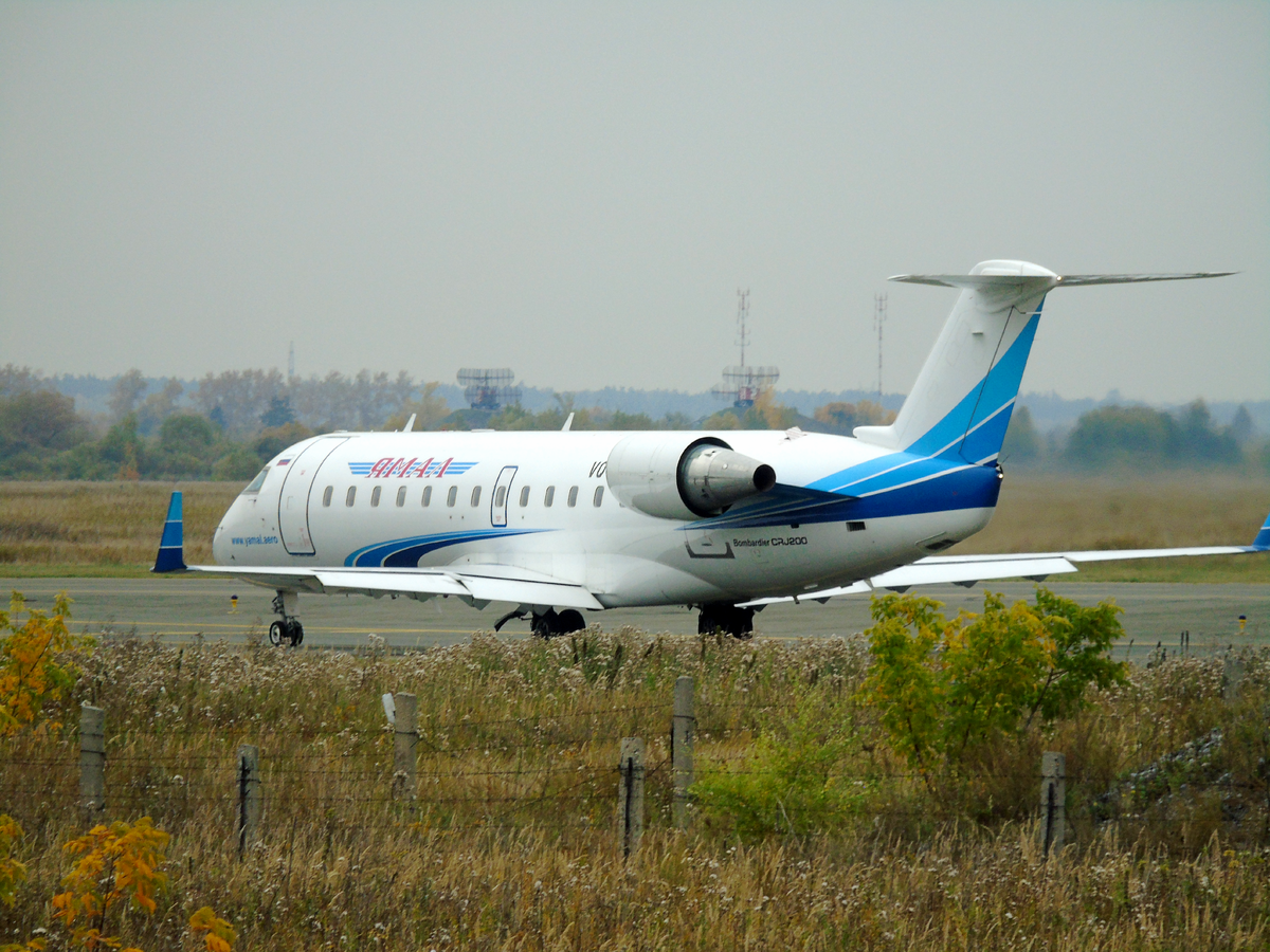 Bombardier CRJ-200 (VQ-BPC) ''Ямал'' 