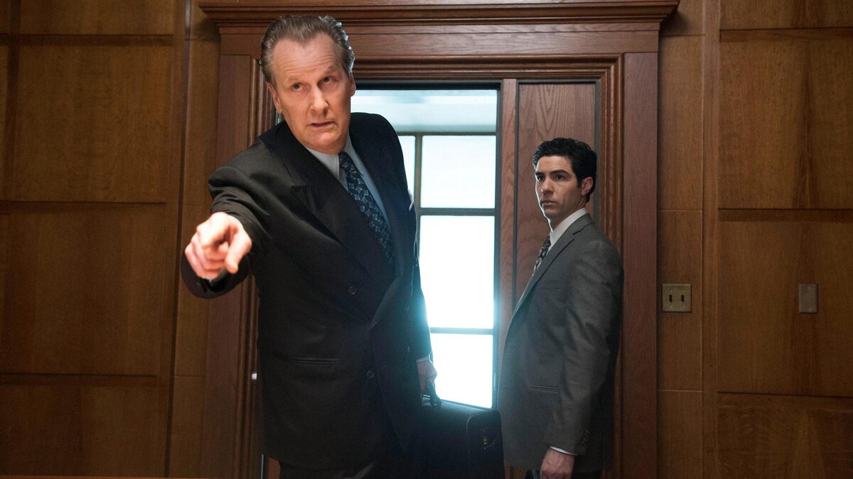 Кадры из сериала Призрачная башня/The Looming Tower