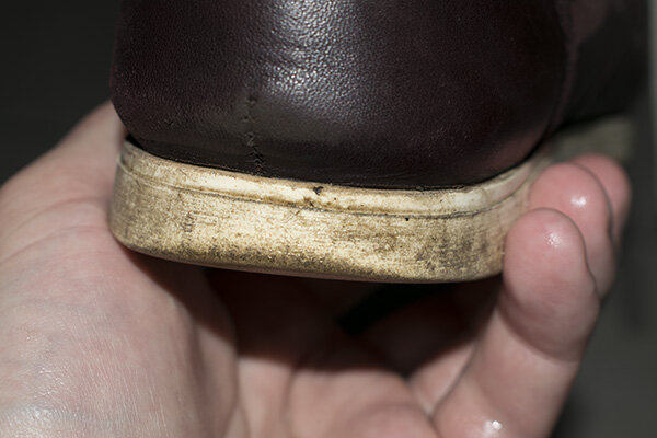 Тщательно вымытая "белая" подошва до очистки пищевой содой