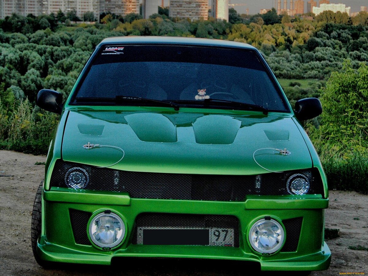 Заряженный ВАЗ 2109. Фото с Team-rs.ru