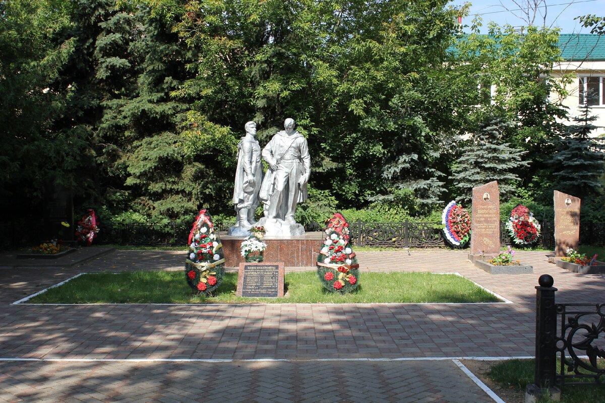 Можайск кладбище. Чертановское кладбище Можайск. Кладбище в Можайске. 2-Е Денисьевское кладбище Можайский район.