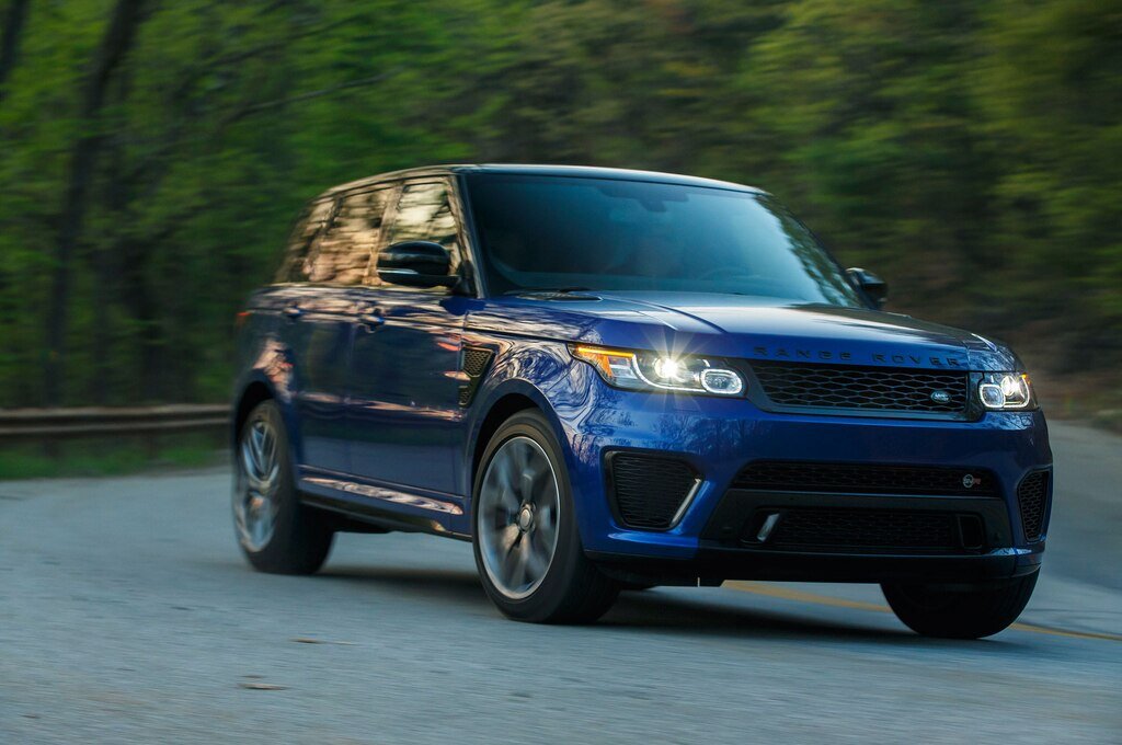 Range Rover Sport SVR.