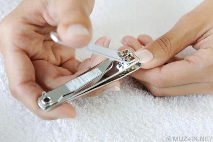 Обрезайте ногти