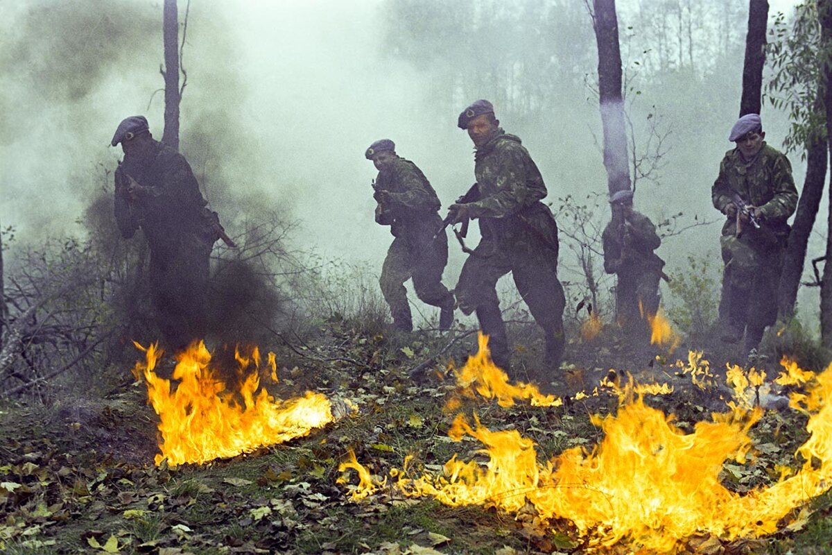 Боевые учения советских гвардейцев-десантников. Лев Поликашин/Sputnik