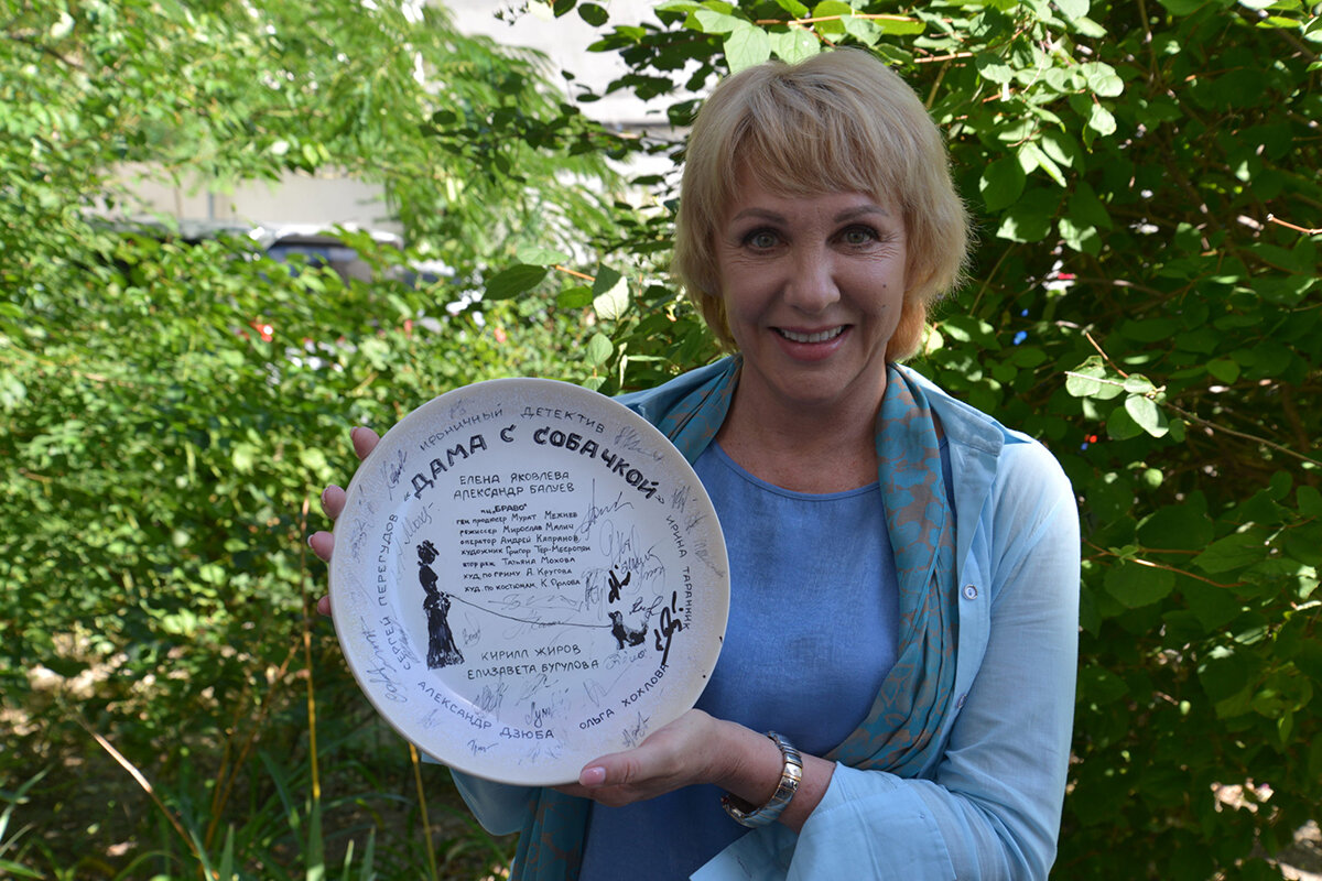 кадр со съёмок фильма «Дама с собачкой»