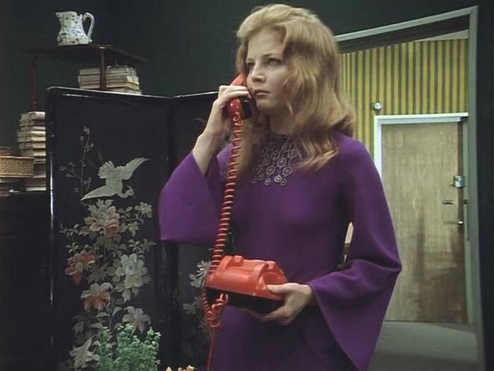 Актриса Ольга Науменко в роли Гали. 