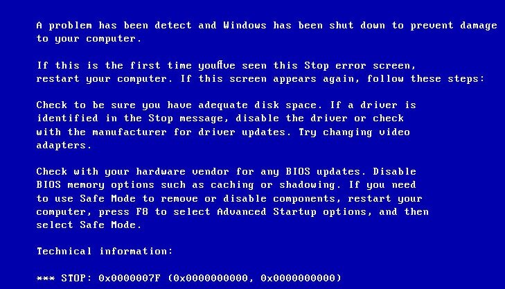 Возникновение STOP-ошибки 0x0000007f приводит к полному краху Windows и демонстрации синего экрана смерти (BSoD). Это свидетельство повреждения аппаратного оборудования компьютера или неисправности драйверов, работающих в режиме ядра. В новой Windows 10 такое исключение часто возникает при осуществлении обновления со старших версий Windows (XP, 7, 8).
 