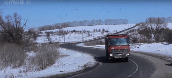 
Именно так можно назвать участок дороги  Нижнее Сосково-Мосолово.  Здесь сегодня зарегистрировано уже второе ДТП с начала 2018 года.   