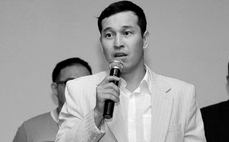 Данияр Алимбаев                  