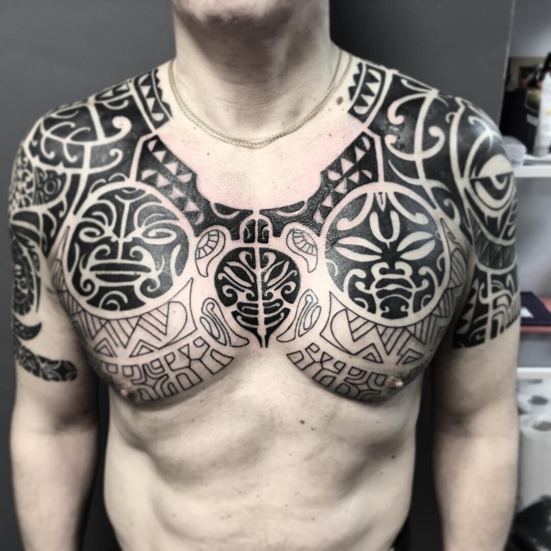 Тату Полинезия в тату салоне KokinTattoo в СПб