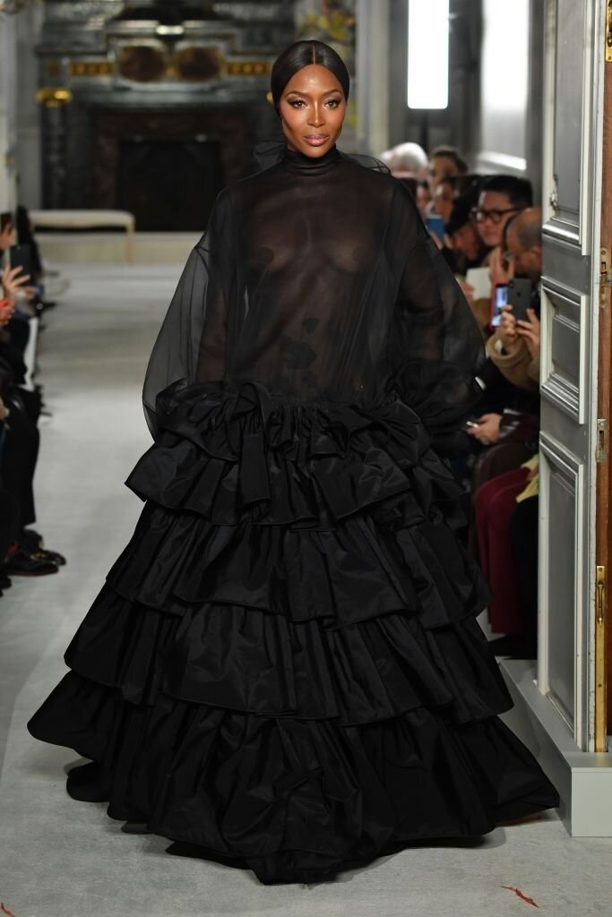 Наоми Кэмпбелл на показе Valentino Haute Couture SS 2019