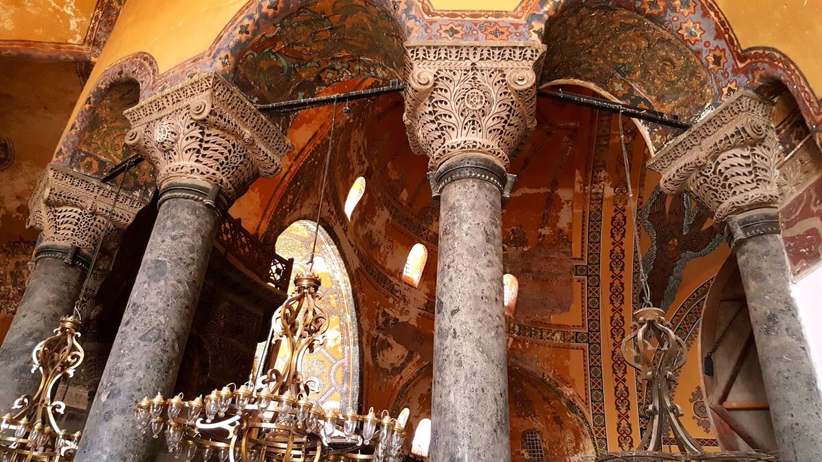 Современный интерьер Святой Софии