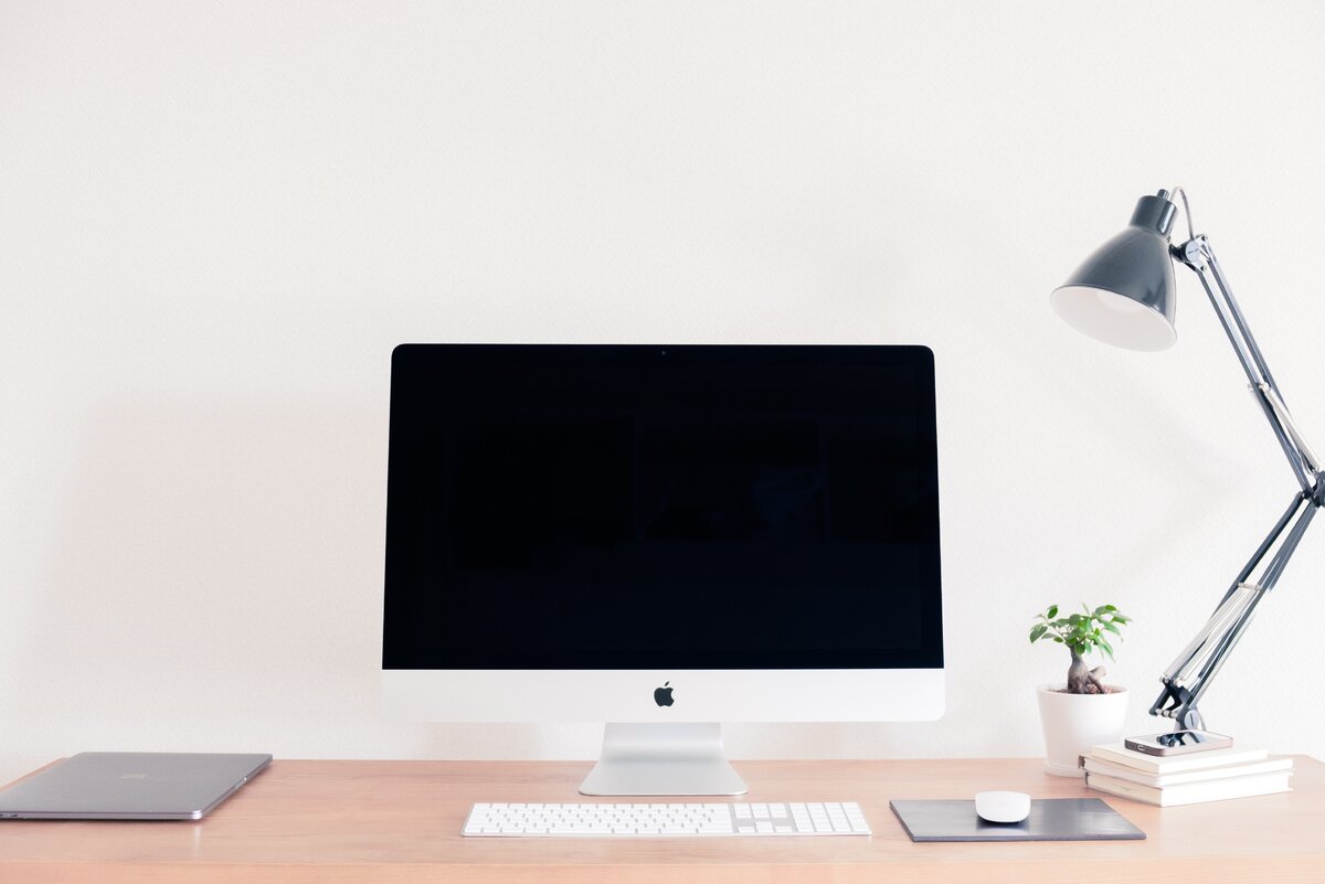 Photo by Sora Sagano on Unsplash