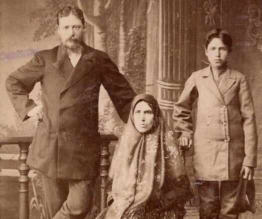 Как на Руси дети почитали отца | Кириллица | Дзен