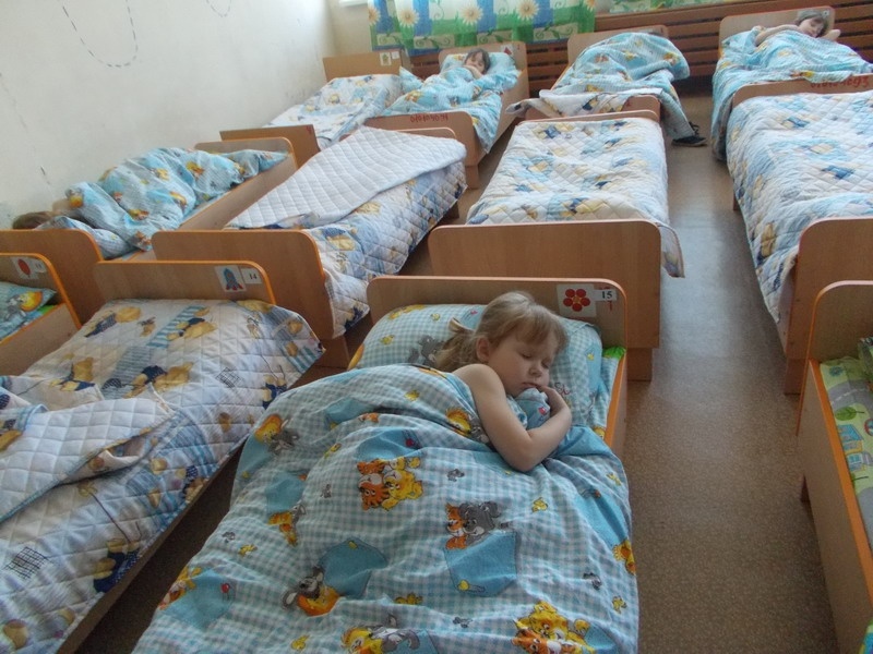 Спать после обеда учили и в стационарах