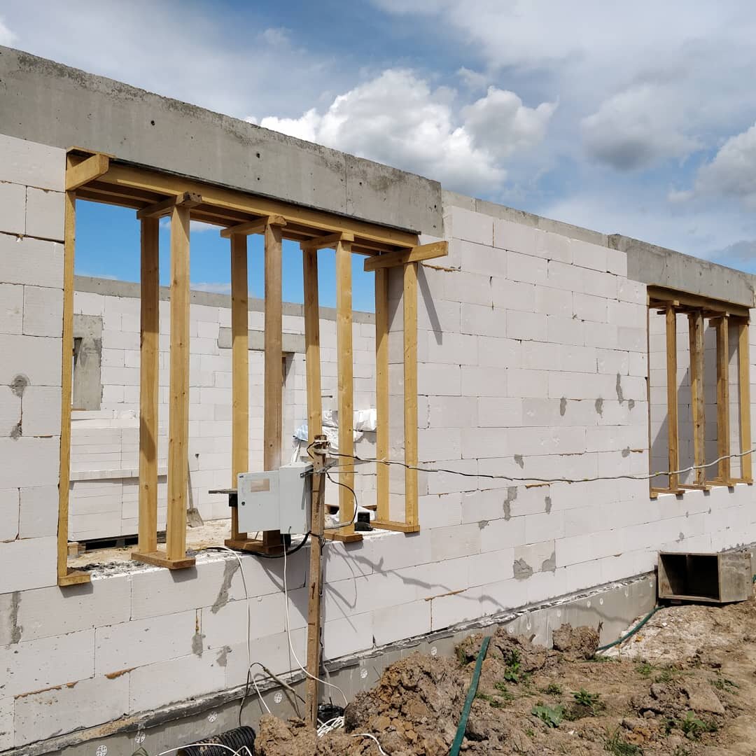 Окончание кладки и заливки армопояса