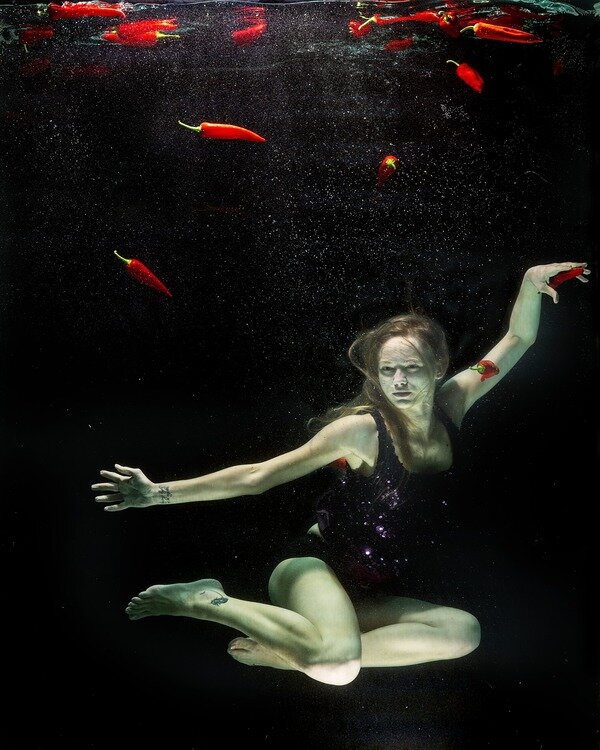 cdn.pixabay.com/photo/2017/05/27/17/59/underwater-2349082_960_720.jpg