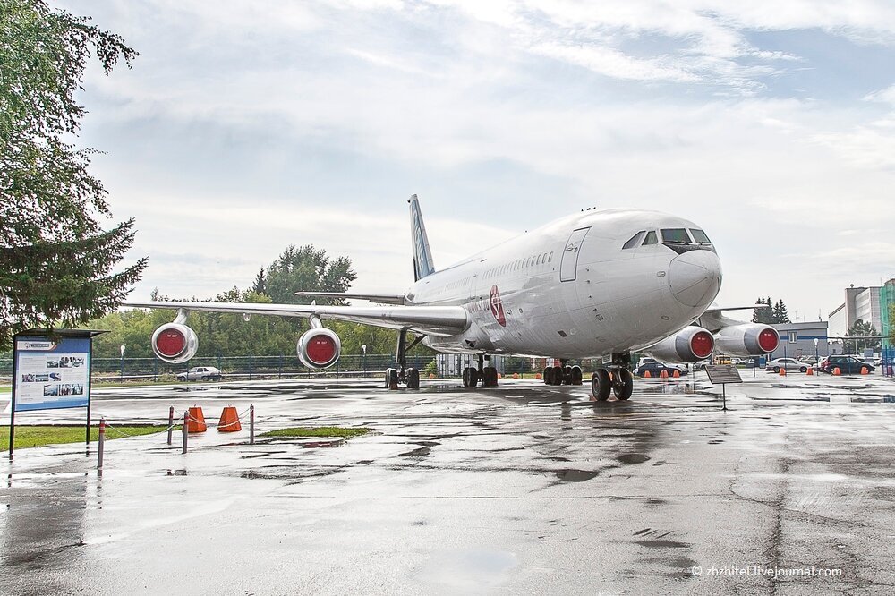 Ил-86. Советский широкофюзеляжный самолет с четырьмя двигателями